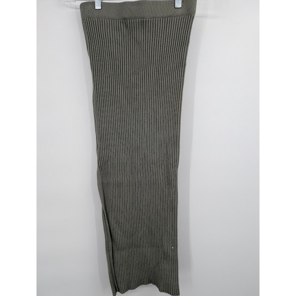 Petal & Pup Bowen Ribbed Knit Maxi Skirt green NWT Women's sz M - Picture 7 of 8